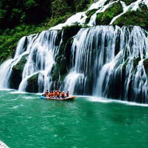 休閑自駕K線：:天子山、寶峰湖/黃龍洞、土家風(fēng)情園、猛洞河漂流三晚四日游